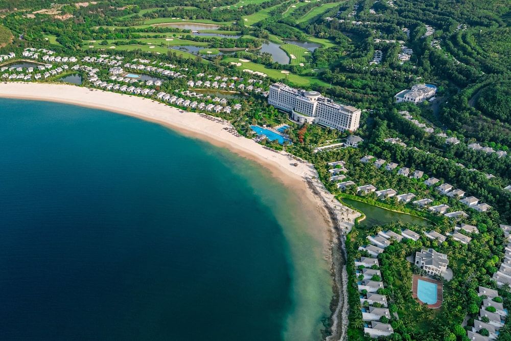 Nha Trang Marriott Resort & Spa, Hon Tre Island -1 estrellas en Nha Trang