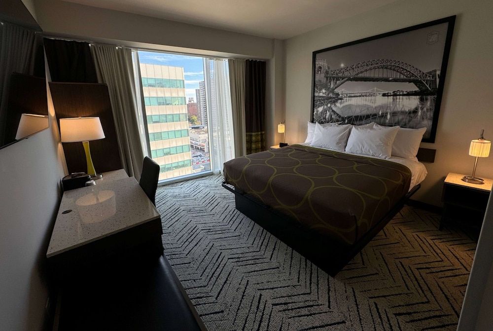 Super 8 By Wyndham Bronx Near Stadium 3