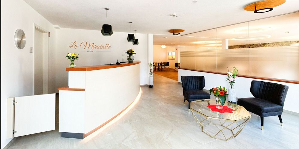 Hotel La Mirabelle 2