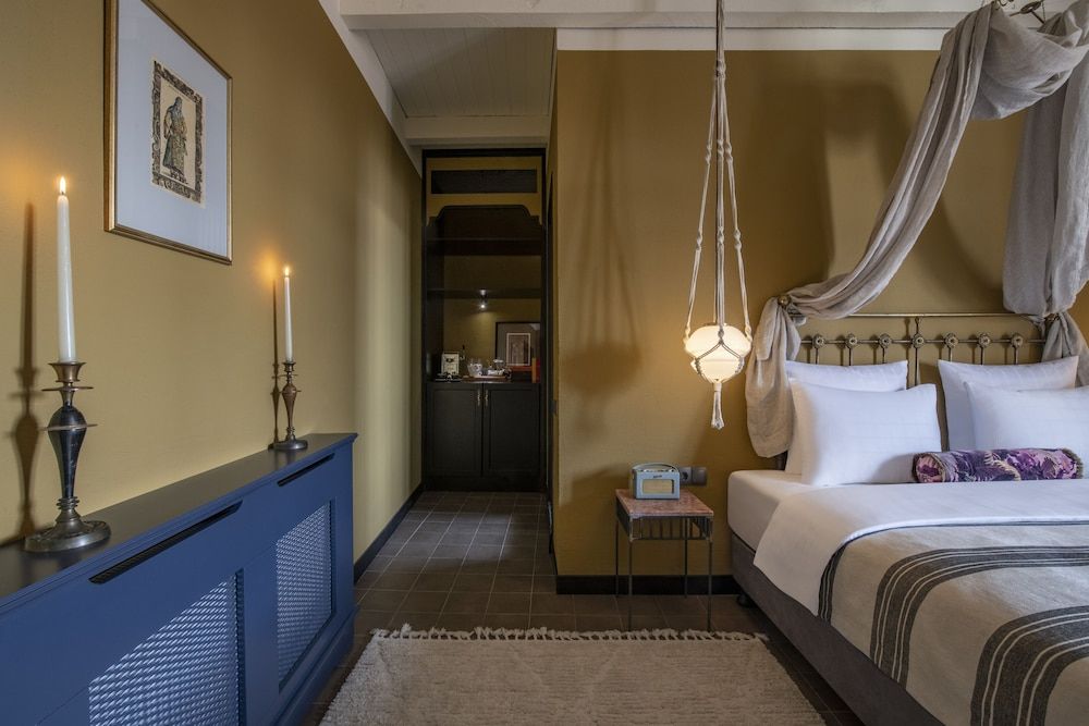 Communal Hotel Telavi 3