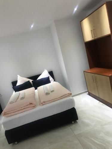 Hotel Restaurant Memo 3