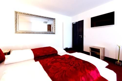 Hotel Bruckertshof 1