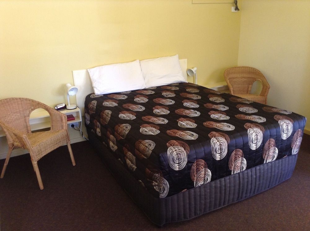 Daydream Motel and Apartments