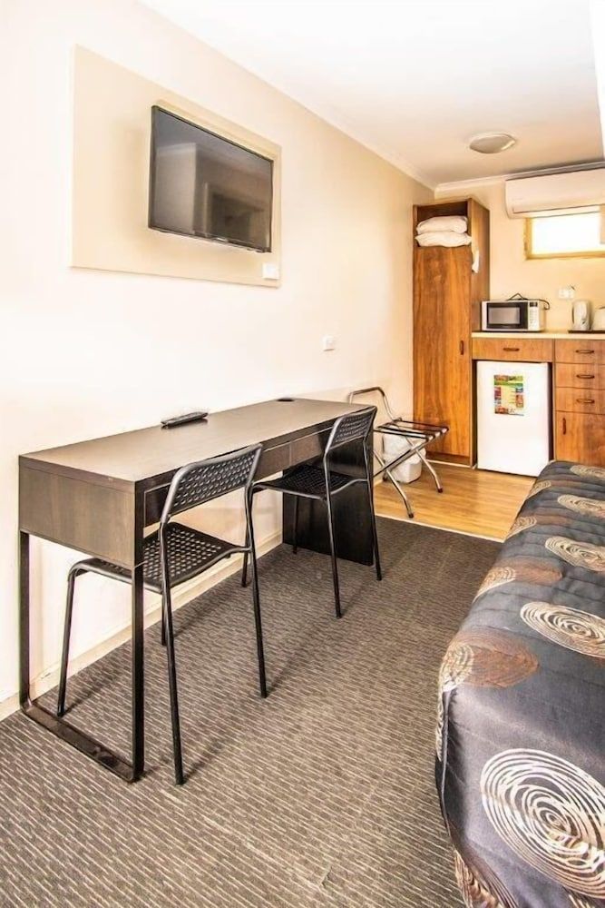 Daydream Motel and Apartments 3