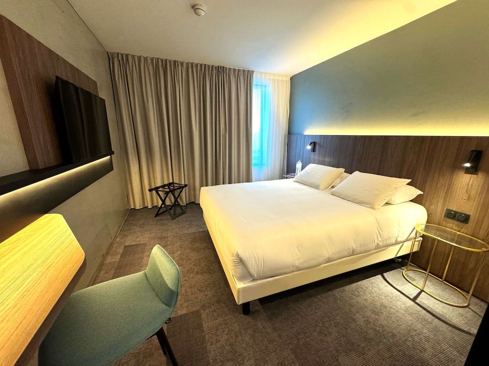 Kyriad Chateauroux Nord Aeroport 3 estrellas en Châteauroux