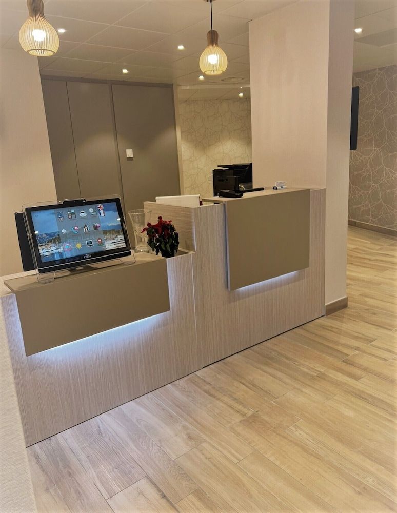 Hôtel de L'Etoile 2