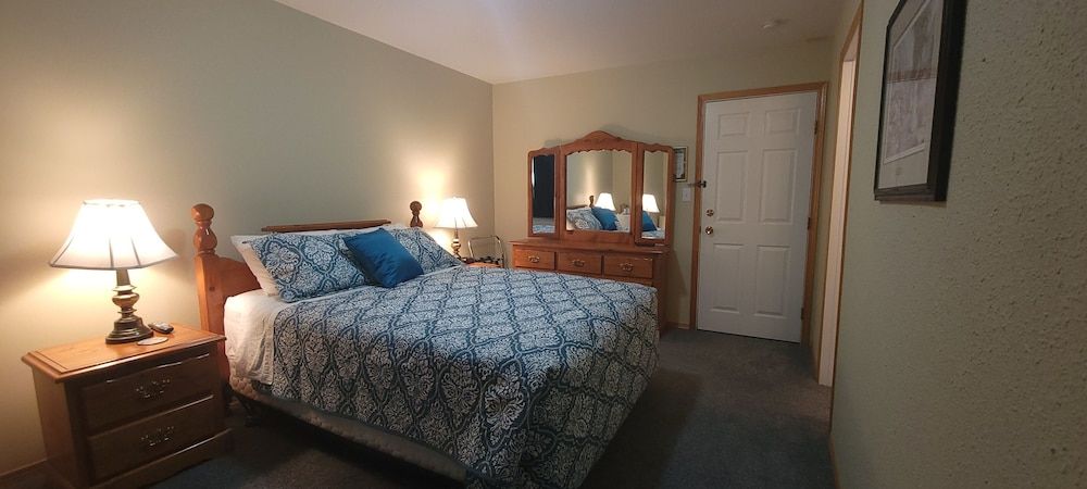 Newcastle Country Inn 2