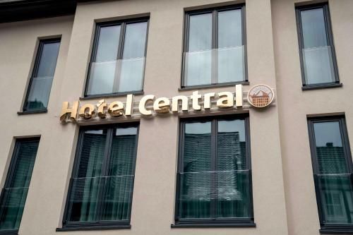 Central Hotel & Lounge Adult Only 2