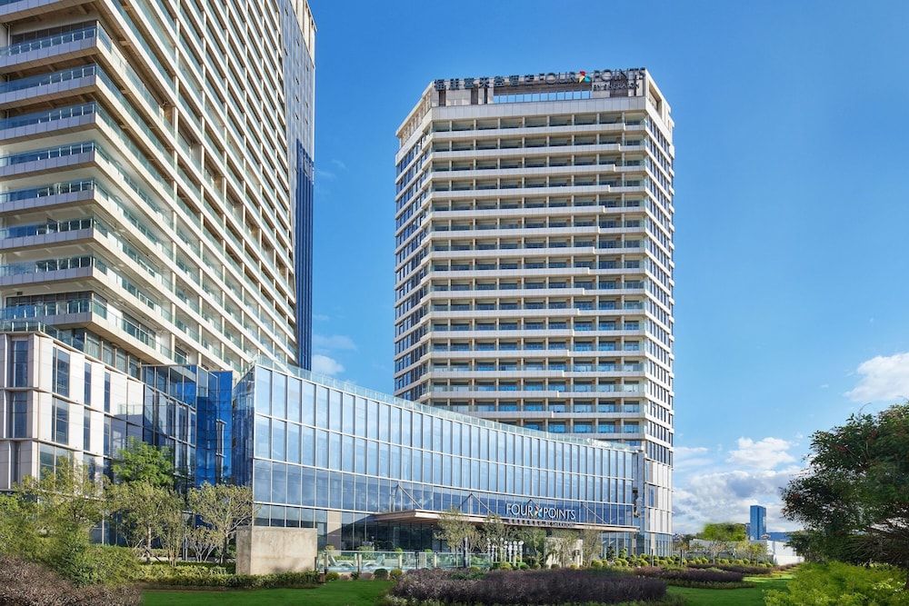 Four Points by Sheraton Dali, Erhai