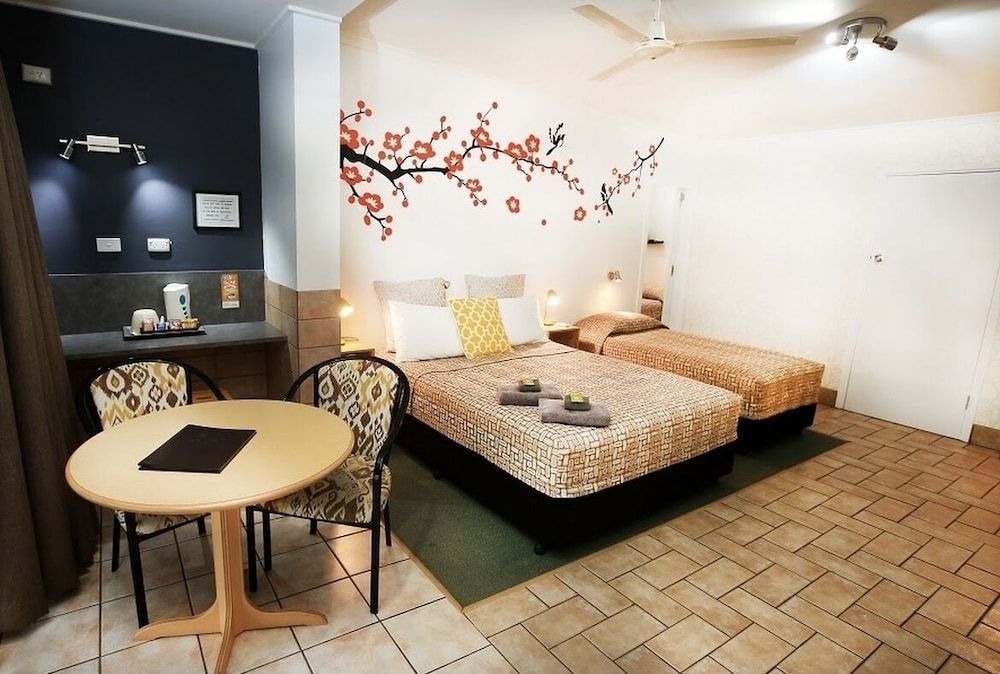 Gin Gin central motel 2