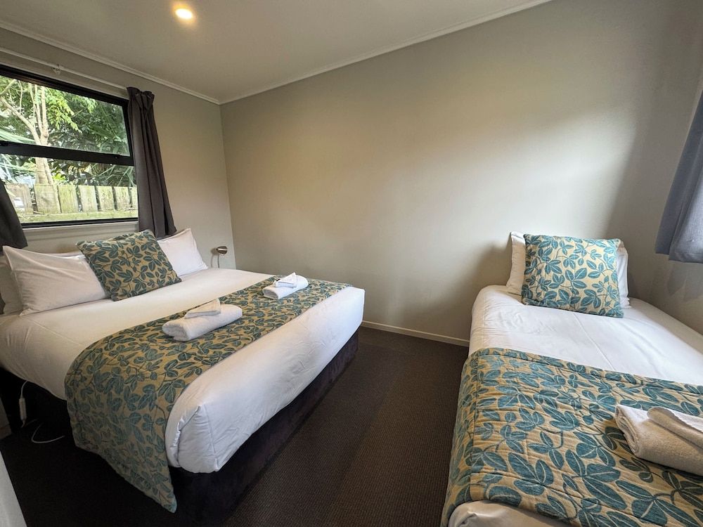 Comfort Inn Sunset 3