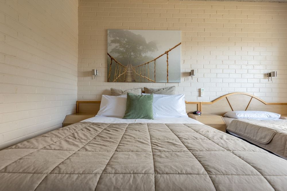 Harriet House Tumut 2