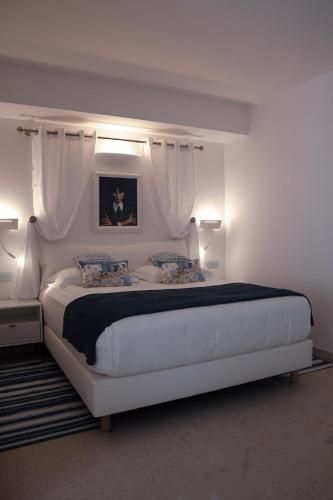 The White Knight Premium Boutique Hotel 3