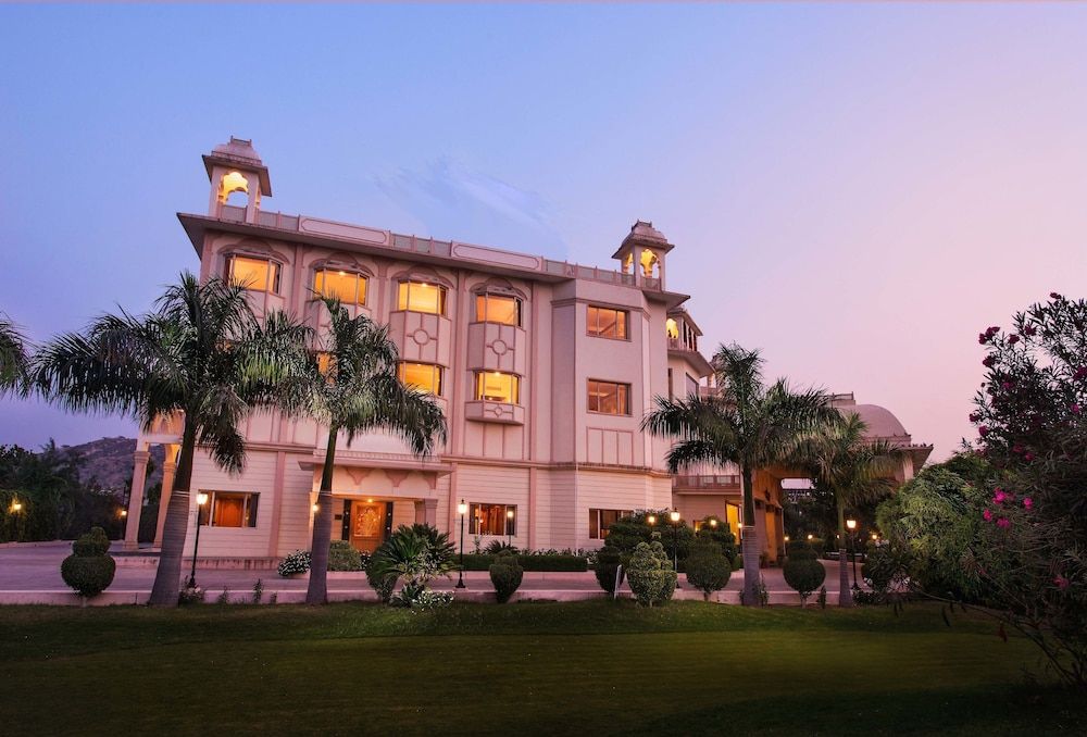 KK Royal Hotel & Convention Centre 4 estrelas em Jaipur
