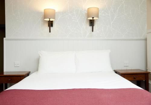 Lamb Hotel by Greene King Inns 2