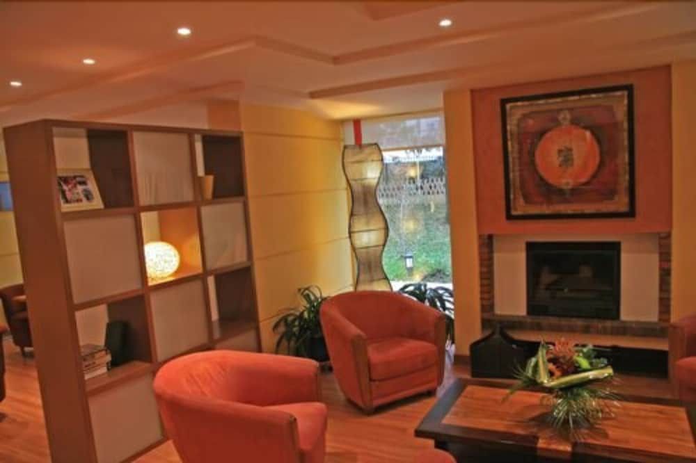 Contact Hotel du Parc 2