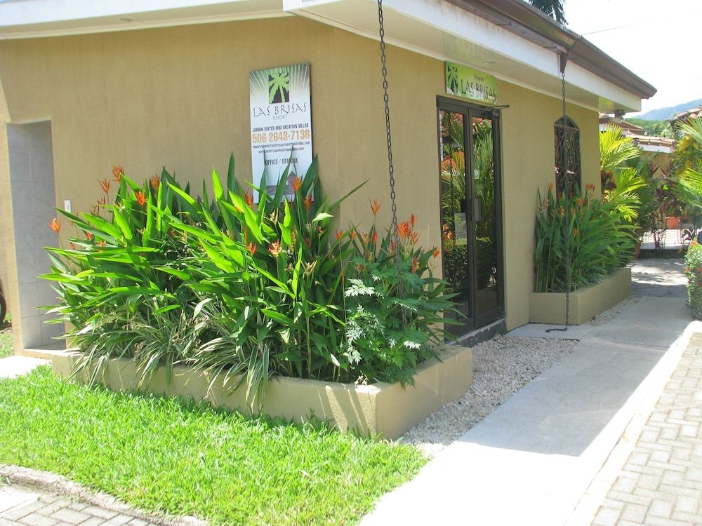 Las Brisas Resort and Villas 2