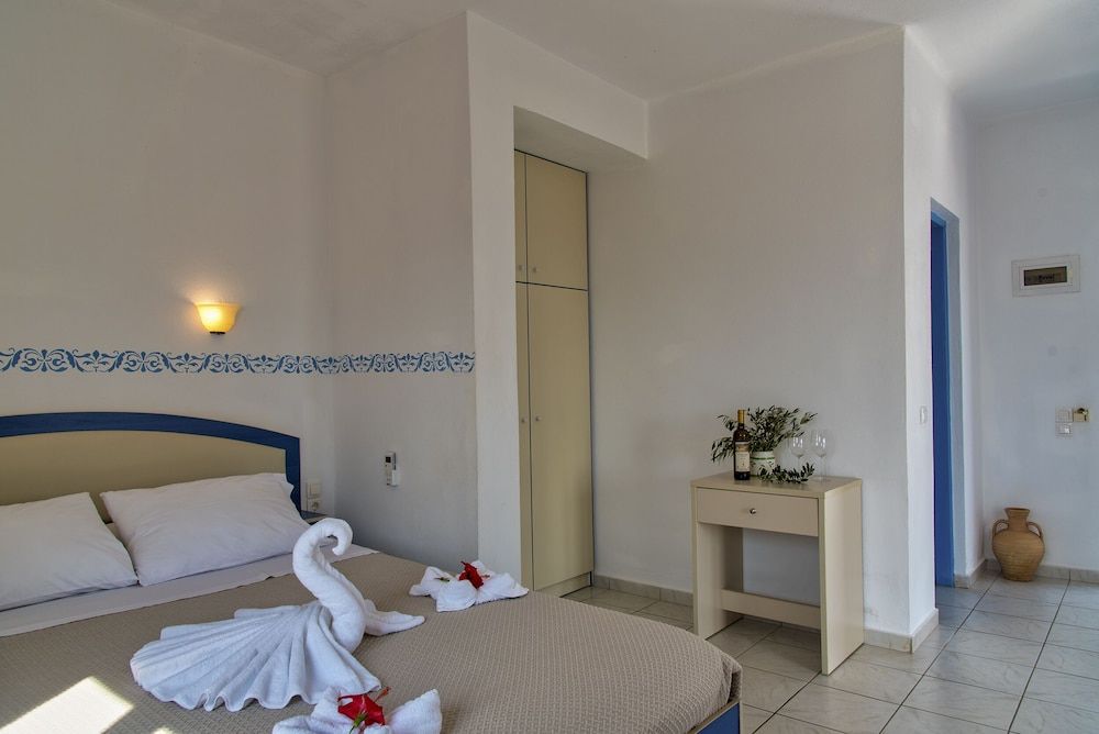 Castri Village Hotel 3