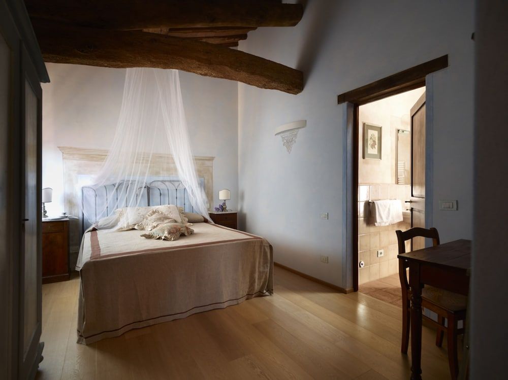 B&B Borgo Petrognano - Residenza d'epoca 3