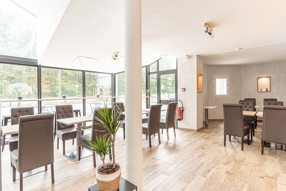 Fasthotel Cléon Rouen Sud 2