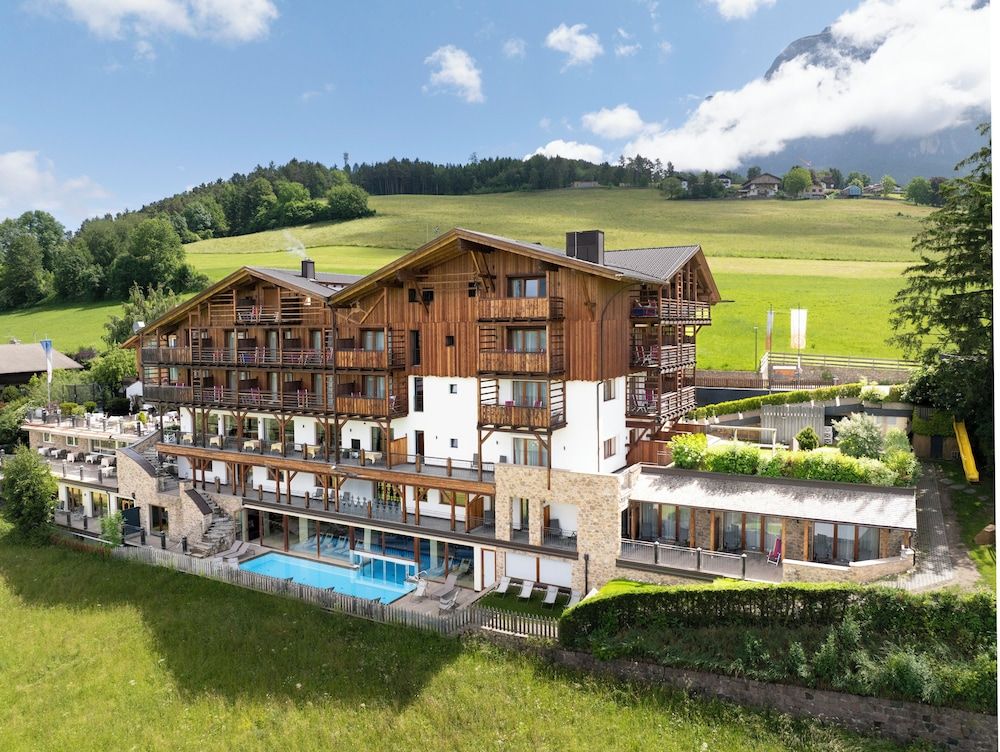 Hotel Emmy - five elements 4 estrelas em Fiè allo Sciliar