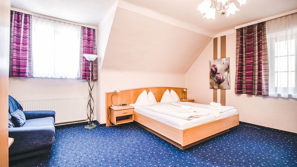 Hotel Kärntnerhof Velden by S4Y 3