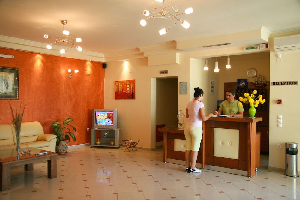 Hotel Loukas Vrachos 2