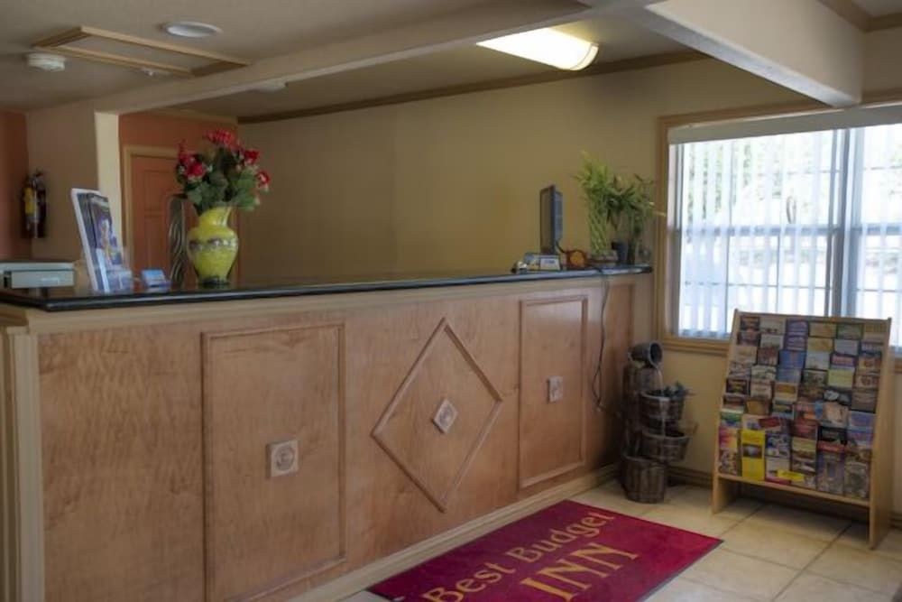 Best Budget Inn - Abilene 2