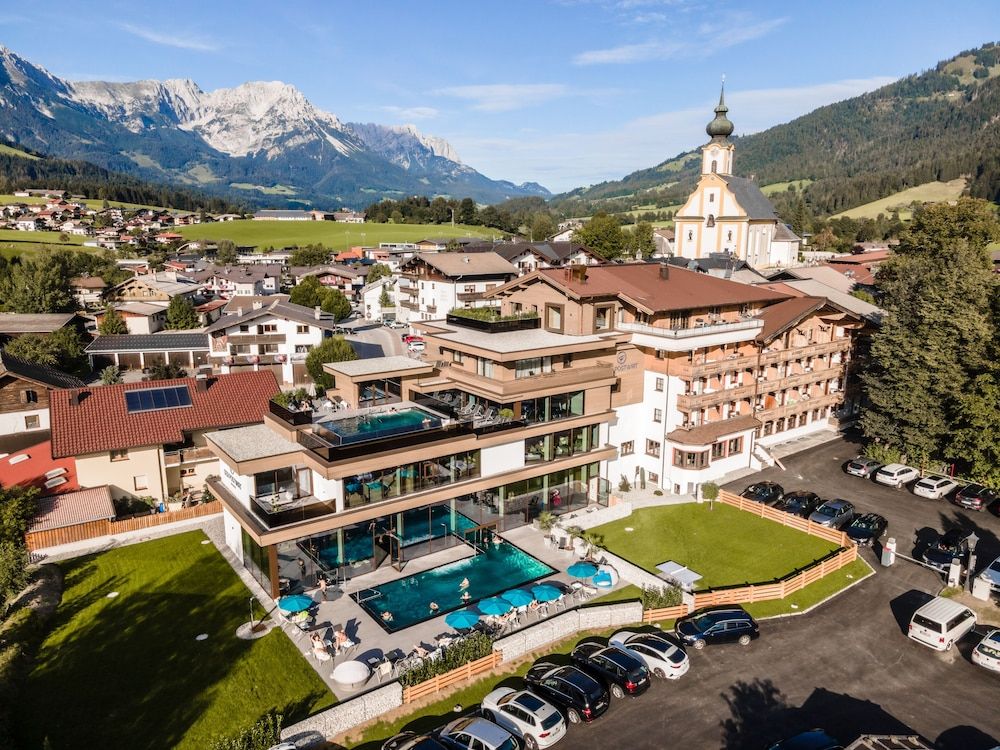 Hotel Postwirt 4 estrelas em Söll