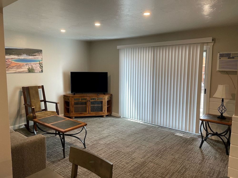 Pony Express Motel 2