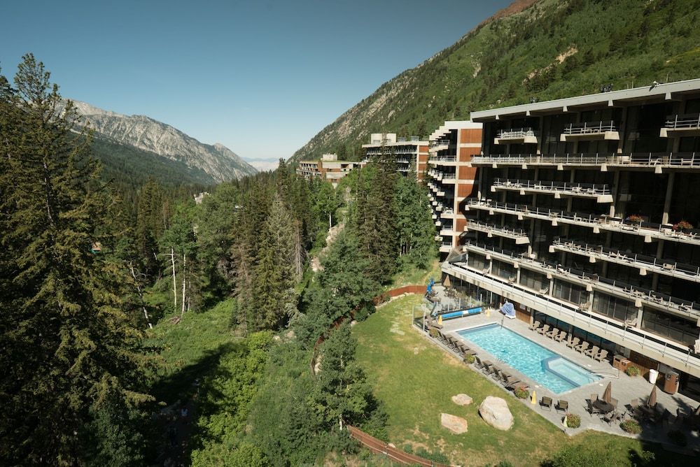 Lodge at Snowbird 1