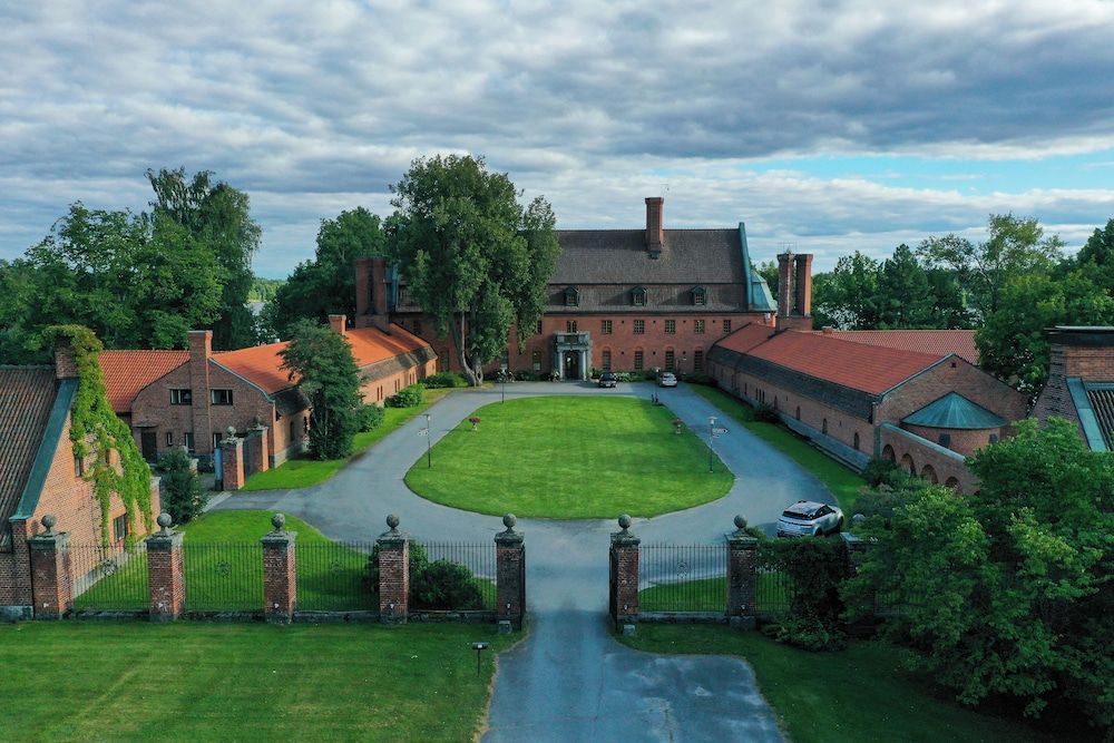 Hotelli Vanajanlinna 4 étoiles à Hämeenlinna