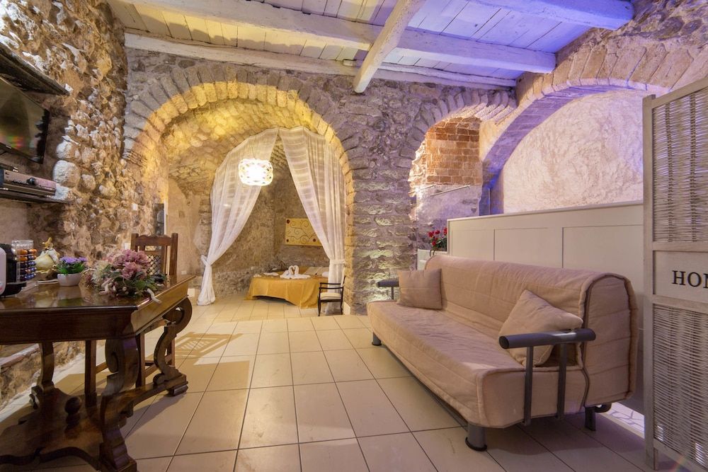 Donnaciccina Accomodation 3