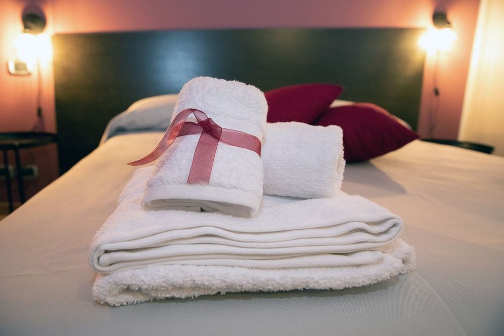 HOTEL MARCONI 4 estrelas em Patti