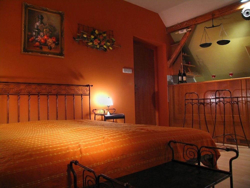 Zámoček Staré Časy 2