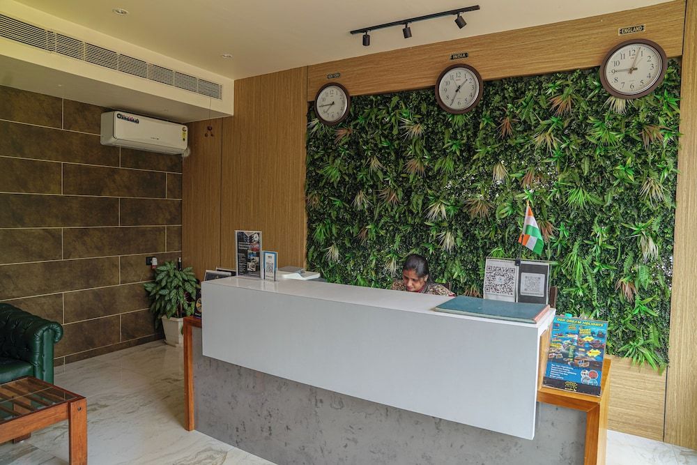 Sharanam Green Pure Veg Resort 3