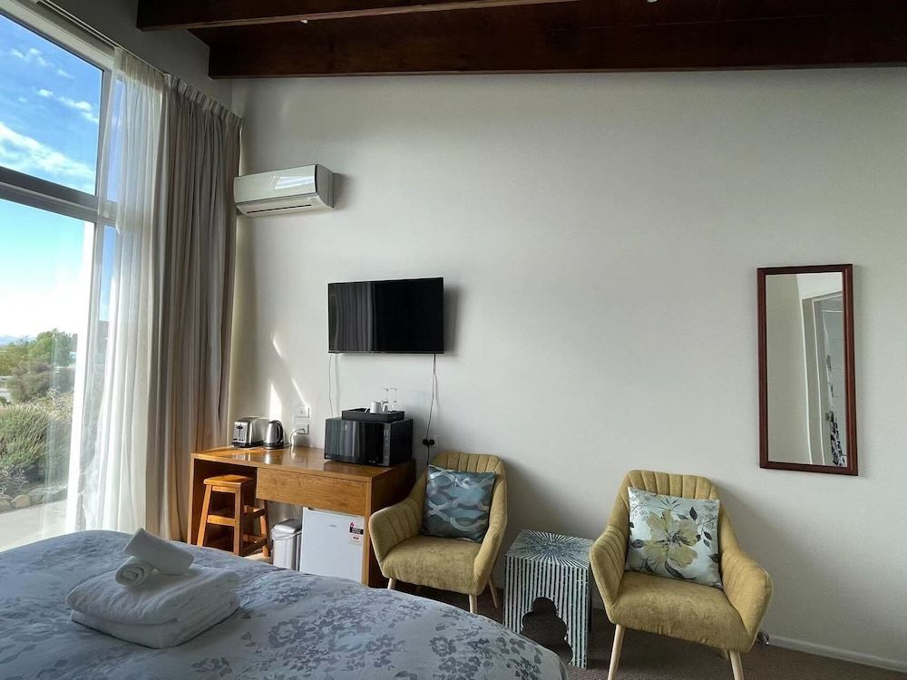 Three Rivers Lodge 2