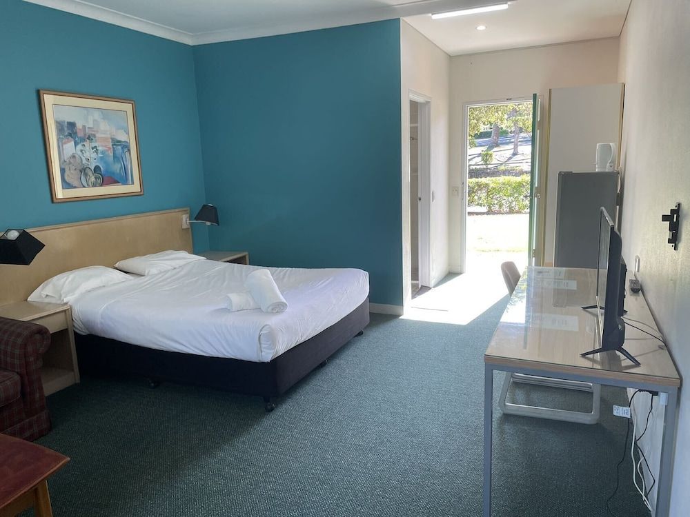 Seaside Garden Retreat 2