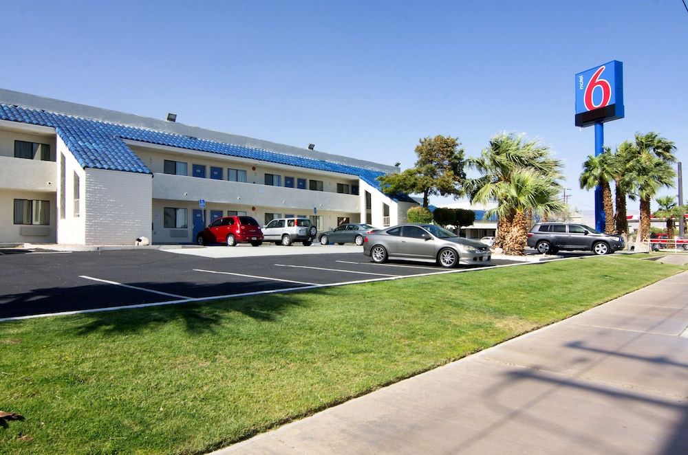 Motel 6 North Palm Springs, CA - North 2 estrelas em Palm Springs