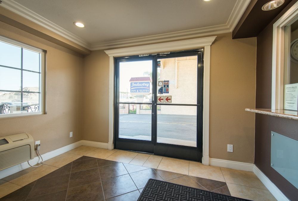 Industry Inn & Suites 2