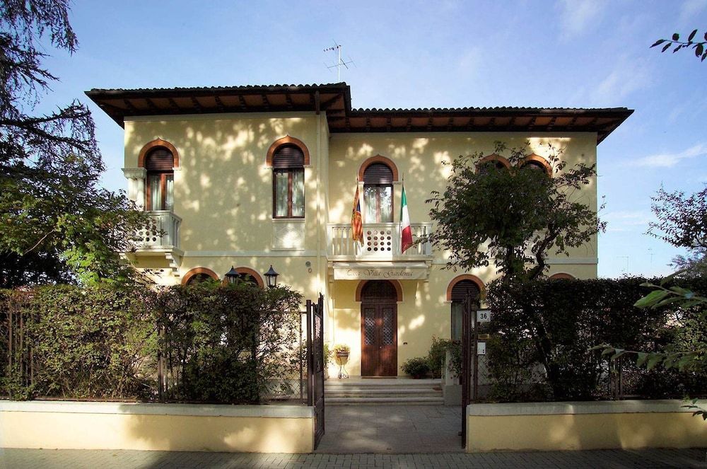 Casa Villa Gardenia- Atika & Atif 1