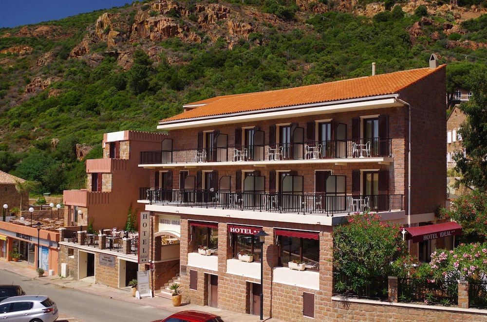 Hôtel Idéal 2 estrelas em Porto Ota