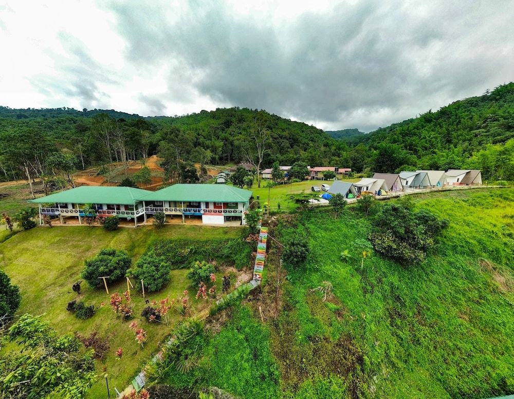 Tandarason Resort & Country Club 1