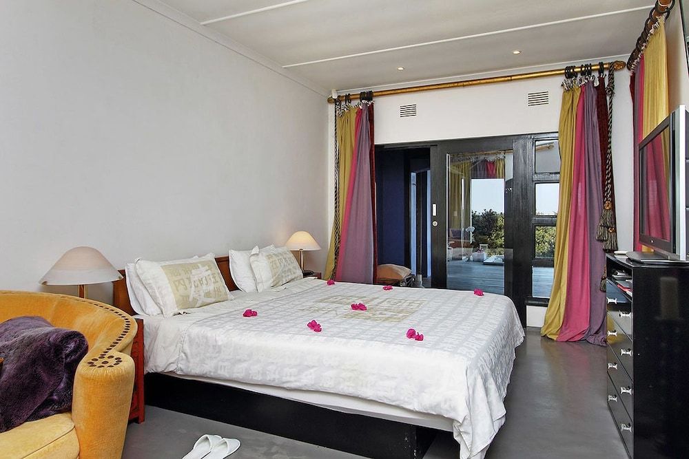 Days At Sea Beach Lodge 3