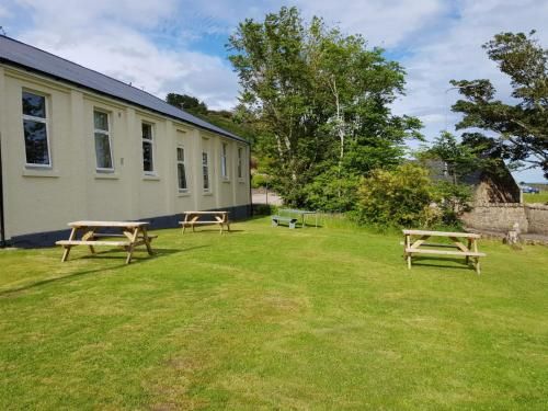Helmsdale Lodge Hostel - all rooms en-suite 2