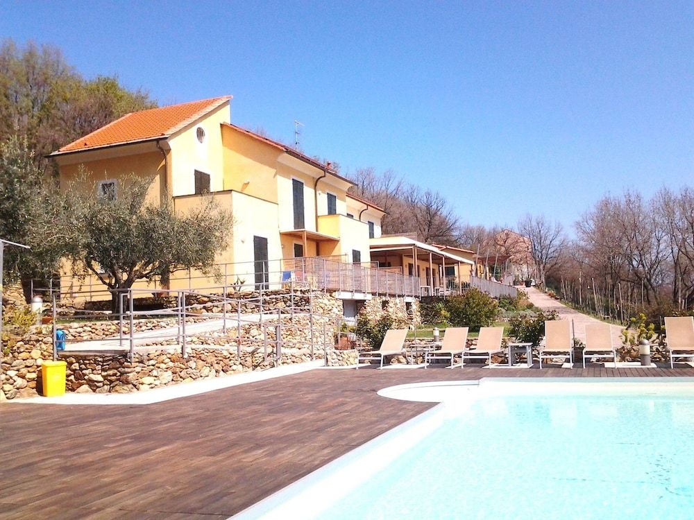 Hotel Oroverde 3 estrelas em Spotorno