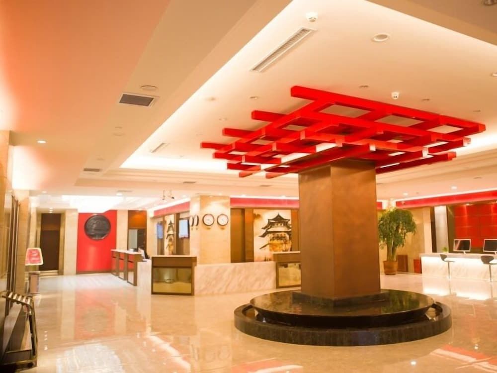 GreenTree Eastern Handan Daming County Bus Station 2