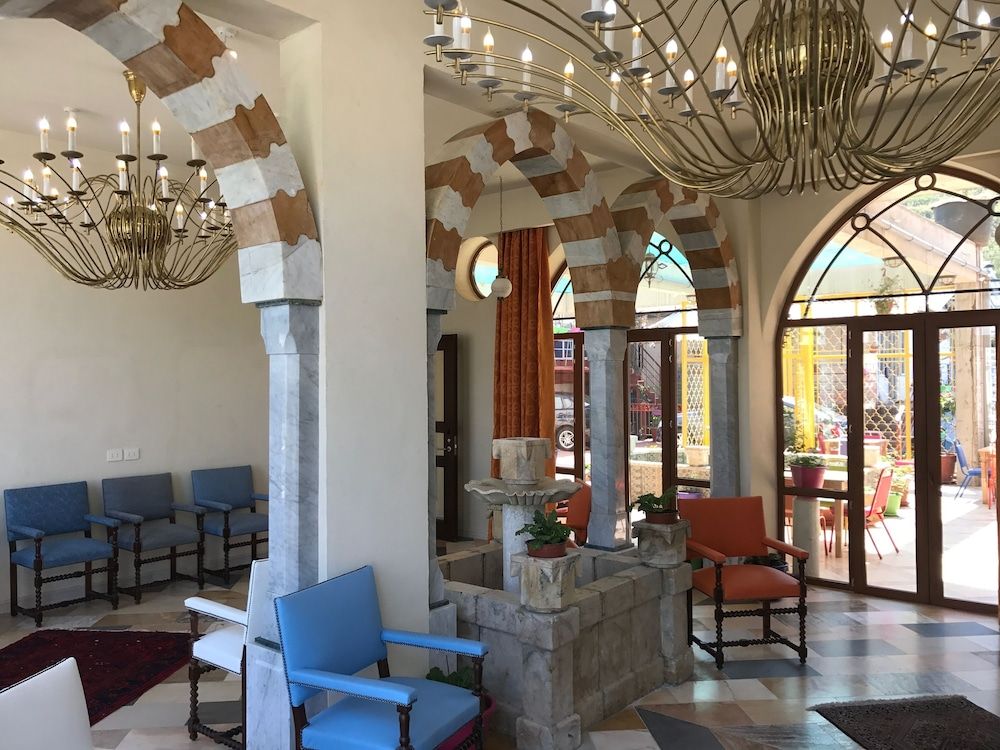 Damask Rose Lebanese Guest House 2