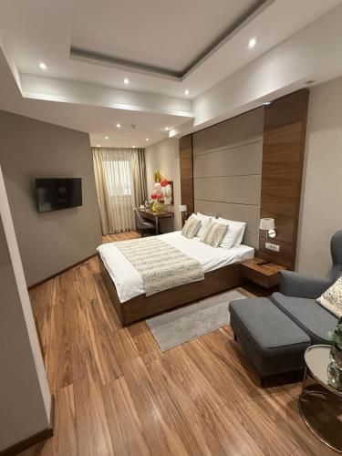 NV Luxury Suites & Spa 3