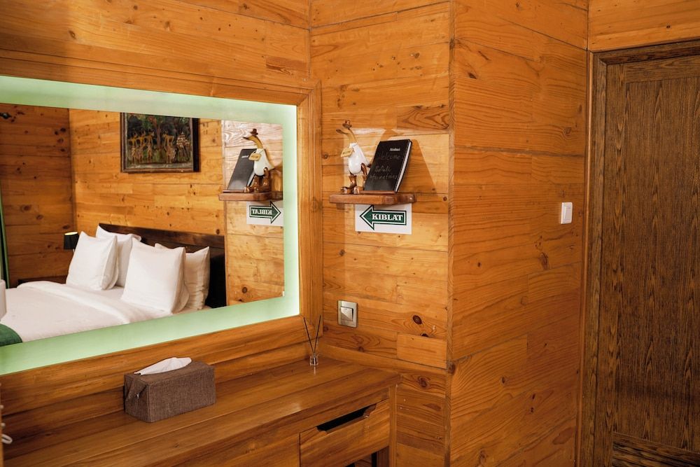 Pondanu Cabins By The Lake 2